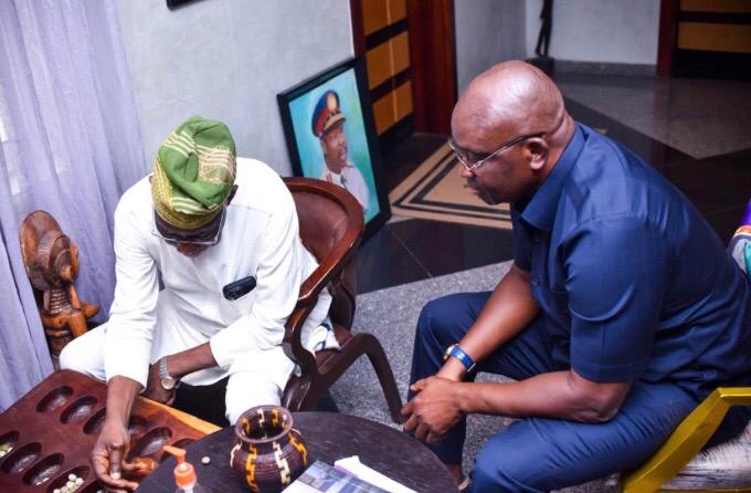 67039598-E0DC-4E14-86F2-16575A2C43EB