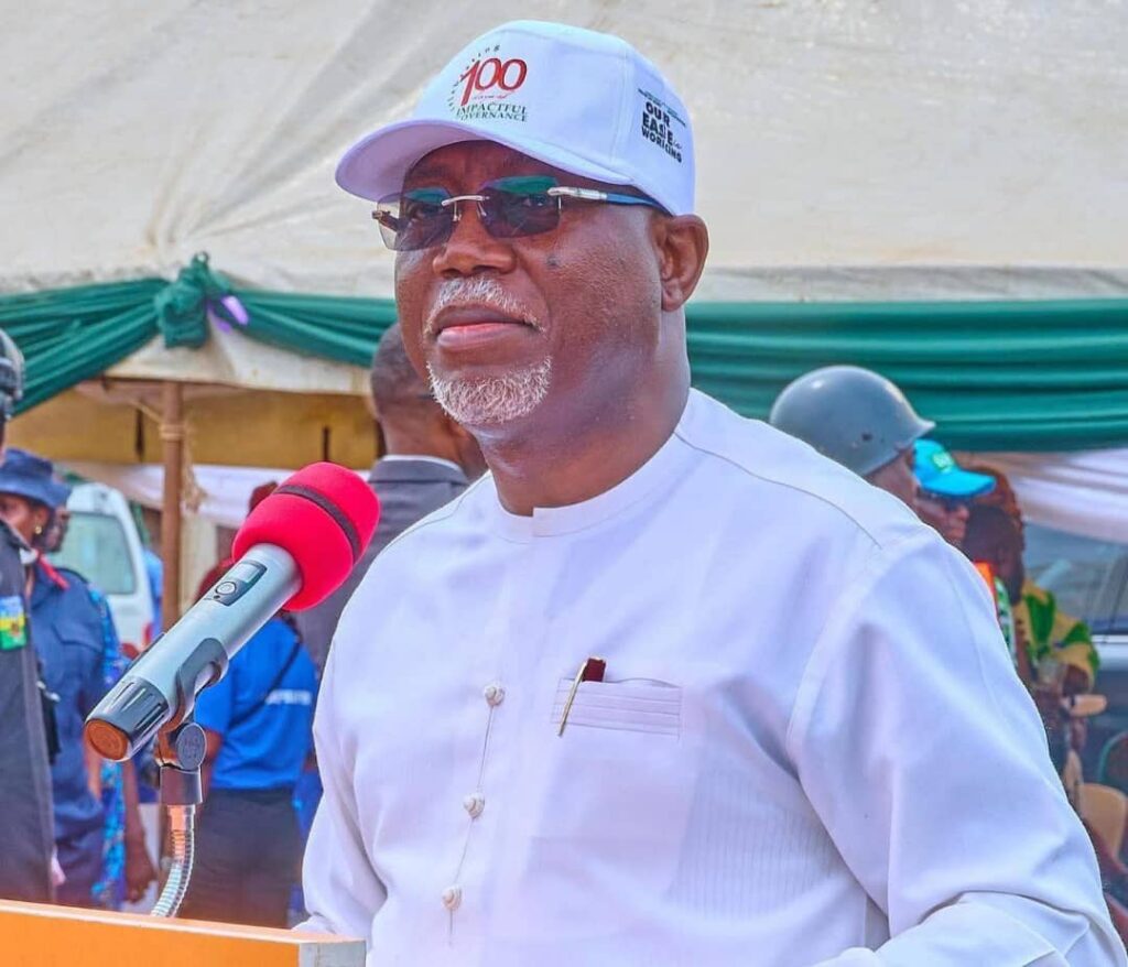 47B75E48-9ED2-4AC5-AD90-A2248DDB0C54