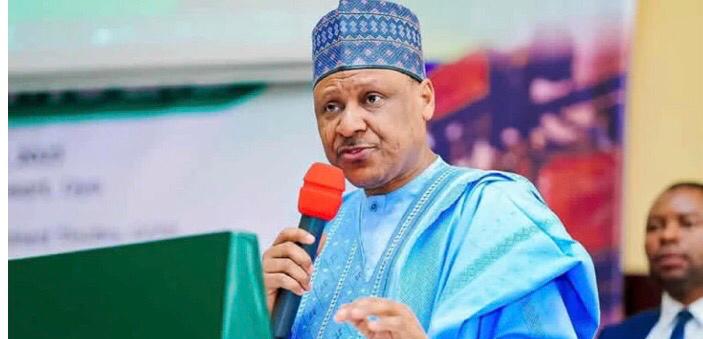 E8946B58-E297-4D95-9D50-64FD4FC023FB