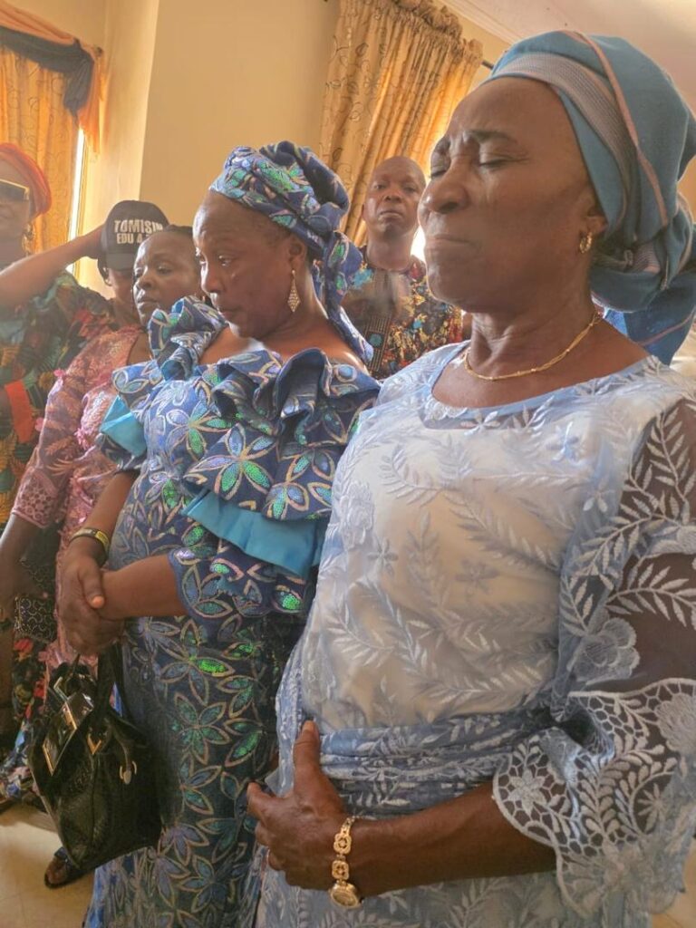 83de494b-07ec-4409-abd6-1a3f1c4015c5